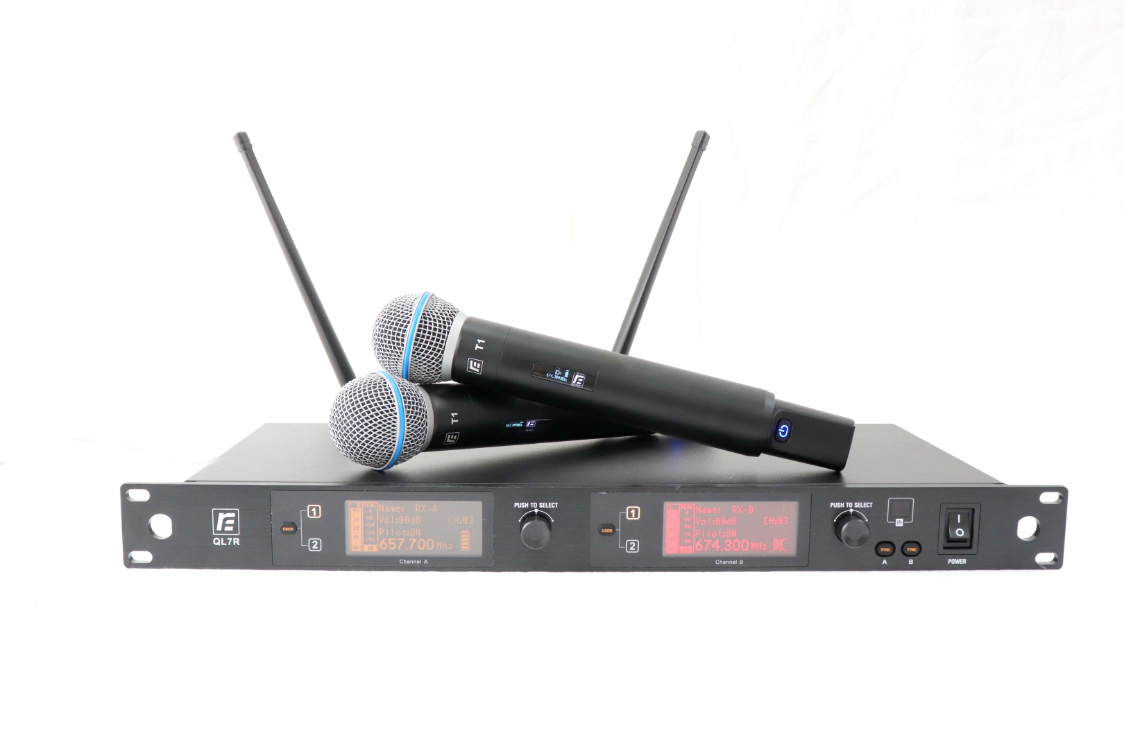RFIntell QL7R/T1-A 651,800-683,400 МГц 2-канальная радиосистема с 2-мя ручными микрофонами в Снежинске